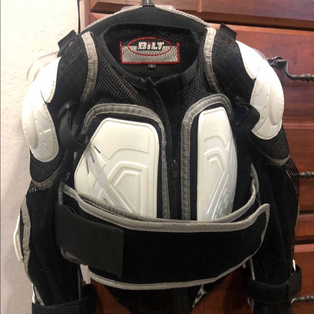 Bilt chest pads
